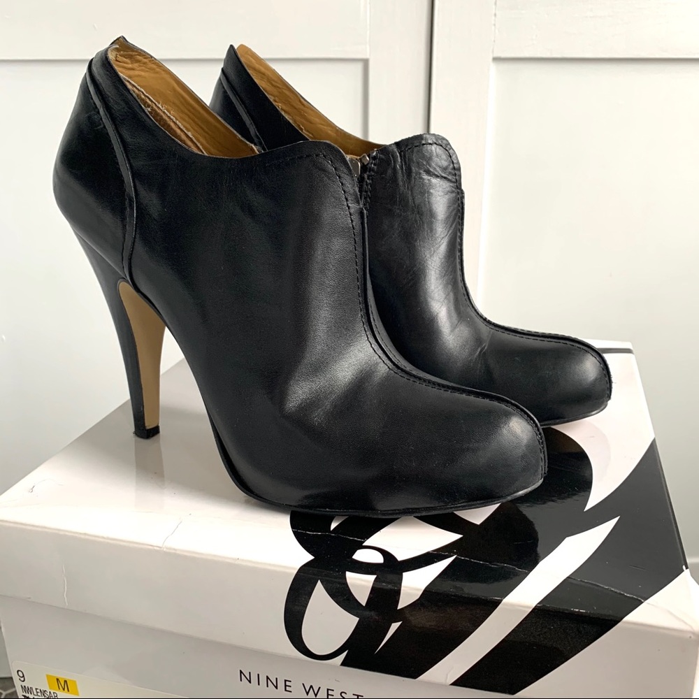 Nine West Nwlensar Booties